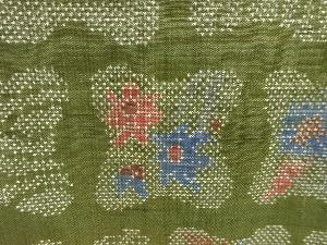 アンティーク　松梅に抽象模様織り出し本場泥大島紬着物(5マルキ)